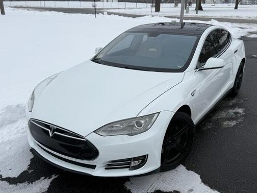 2013 Tesla Model S Performance