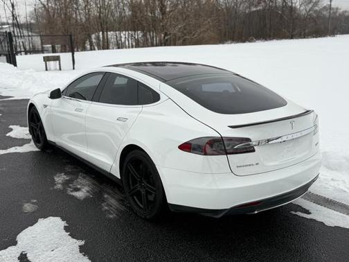 2013 Tesla Model S Performance