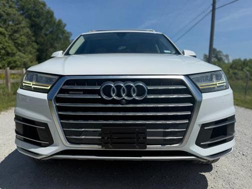 2017 Audi Q7 3.0T Premium