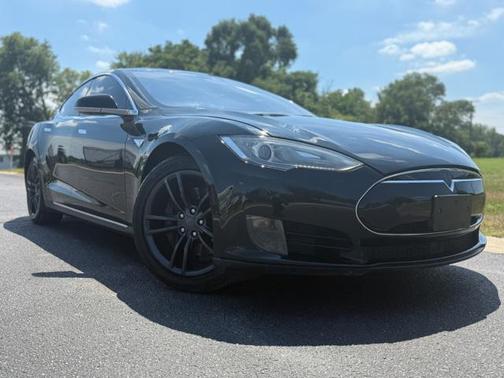 2015 Tesla Model S 85