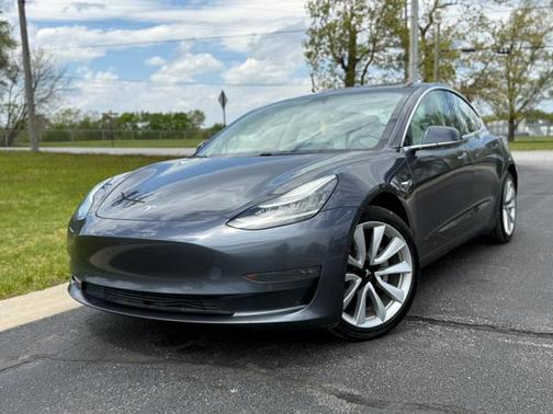 Gray 2018 Tesla Model 3 Mid Range