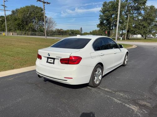2017 BMW 330 330i SULEV Sedan