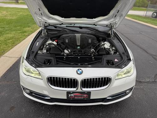 2014 BMW 550 550i