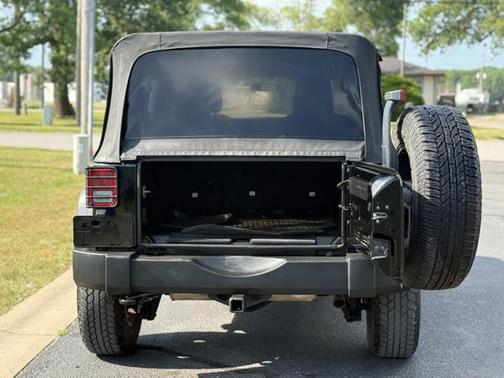 2011 Jeep Wrangler Unlimited Sport