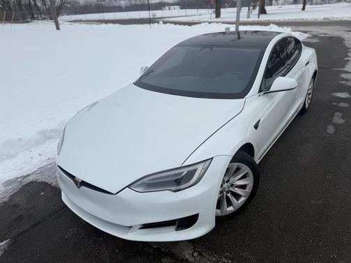2017 Tesla Model S P100D