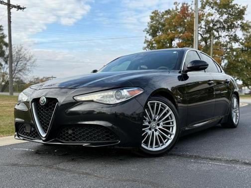 2017 Alfa Romeo Giulia Ti