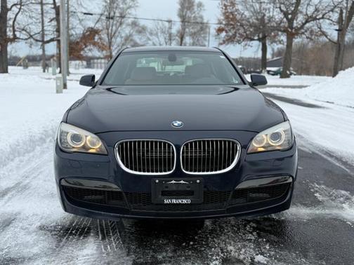 2011 BMW 750 I