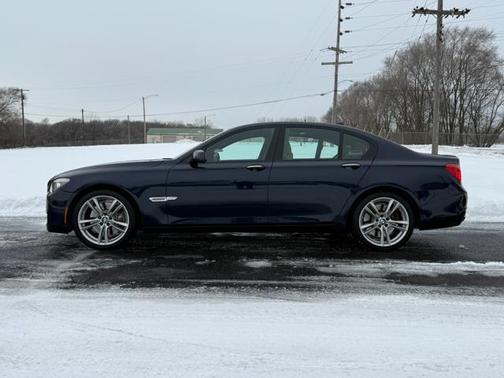 2011 BMW 750 I