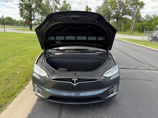 Gray 2018 Tesla Model X P100D