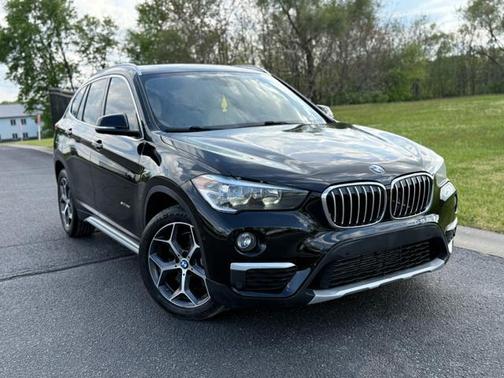 Black 2018 BMW X1 sDrive28i