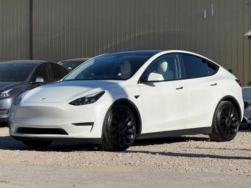 2022 Tesla Model Y Performance Dual Motor All-Wheel Drive