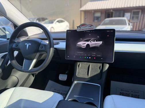 2022 Tesla Model Y Performance Dual Motor All-Wheel Drive