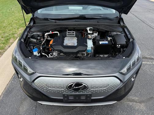Black Noir Pearl 2020 Hyundai IONIQ EV Limited