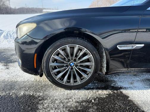 2011 BMW 750 Li