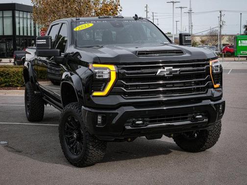 2025 Chevrolet Silverado 2500 High Country