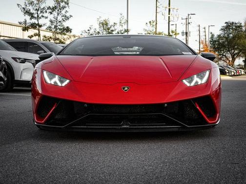 Rosso Mars Metallic 2018 Lamborghini Huracan Performante