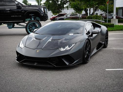 Rosso Mars Metallic 2018 Lamborghini Huracan Performante