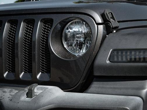 2021 Jeep Wrangler Sport S