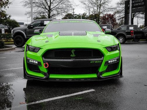 2021 Ford Shelby GT500 Base