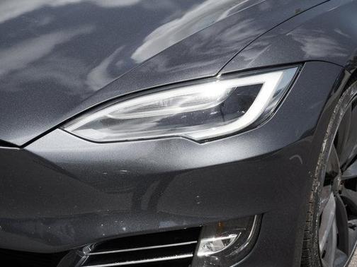2016 Tesla Model S P100D