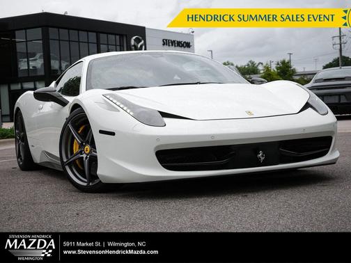 Bianco Avus 2012 Ferrari 458 Italia Base