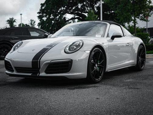 2018 Porsche 911 Targa 4S
