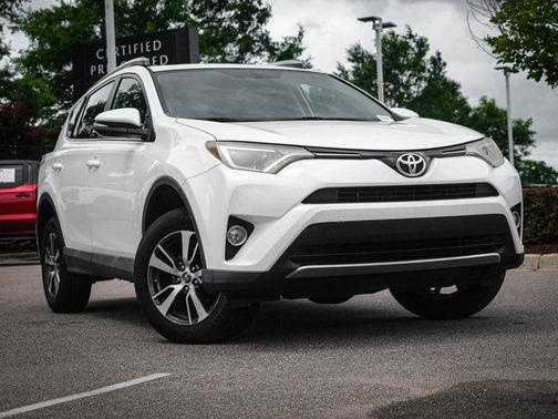 2016 Toyota RAV4 XLE