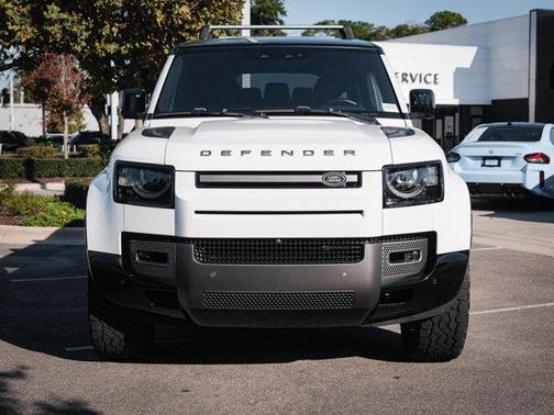 2022 Land Rover Defender X-Dynamic HSE