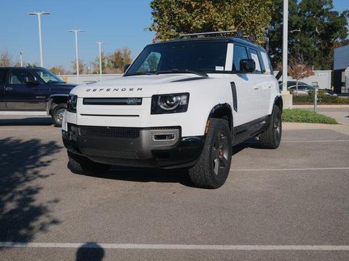 2022 Land Rover Defender X-Dynamic HSE