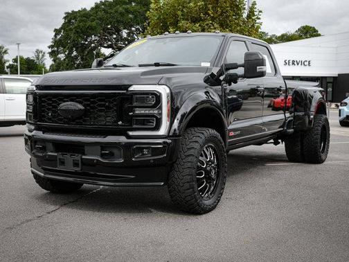 2024 Ford F-450 Limited
