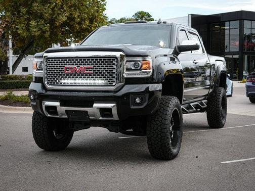 2016 GMC Sierra 2500 Denali