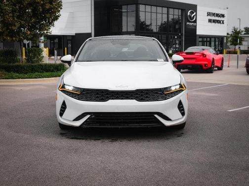2022 Kia K5 EX