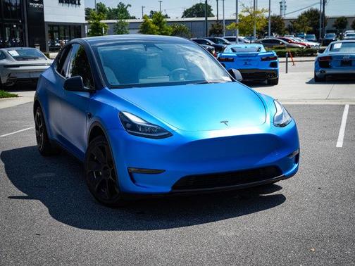 2023 Tesla Model Y Long Range