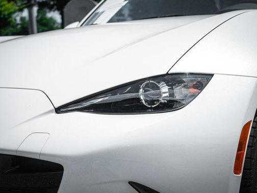 2022 Mazda MX-5 Miata RF Grand Touring