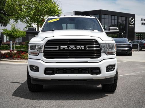 Bright White Clearcoat 2021 RAM 2500 Big Horn