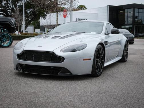 2015 Aston Martin V12 Vantage S Base