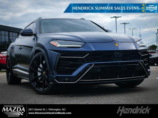 2022 Lamborghini Urus AWD