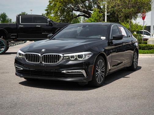 Black Sapphire Metallic 2018 BMW 540 540i xDrive