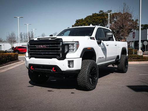 2022 GMC Sierra 2500 AT4