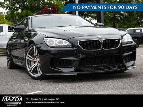 Black Sapphire Metallic 2014 BMW M6 Base