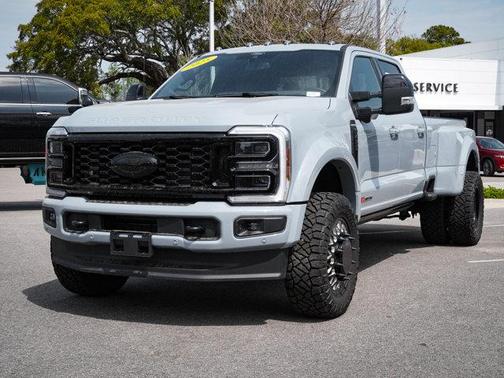 2025 Ford F-450 Platinum