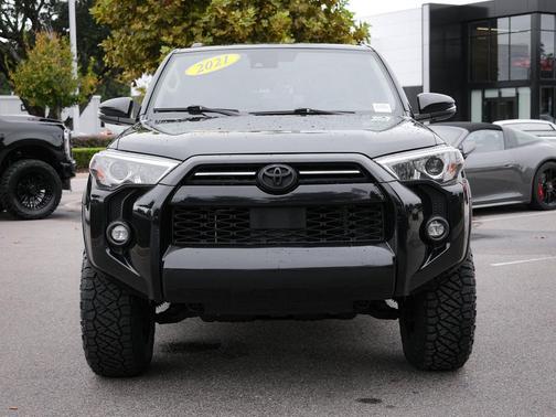 Midnight Black Metallic 2021 Toyota 4Runner SR5 Premium