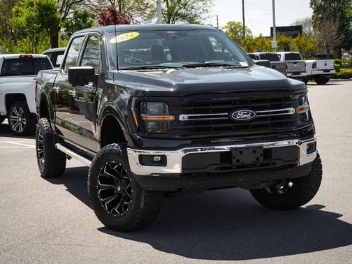 Agate Black Metallic 2024 Ford F-150 XLT