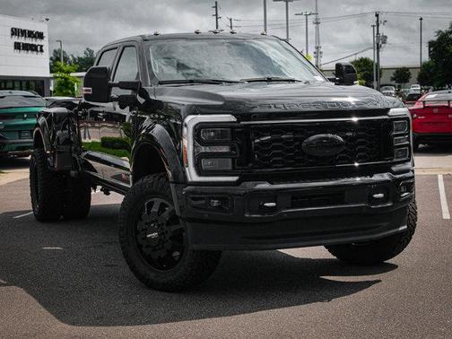 2024 Ford F-450 Limited