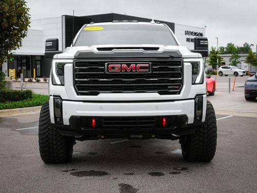 2024 GMC Sierra 2500 AT4