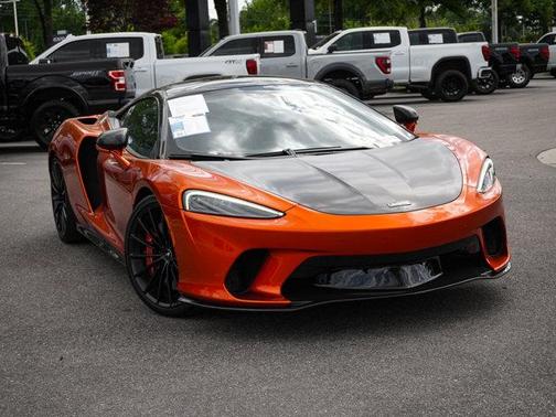 2022 McLaren GT Coupe