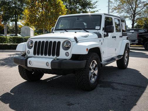 2016 Jeep Wrangler Unlimited Sahara