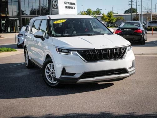 2023 Kia Carnival LX