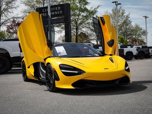 Volcano Yellow 2021 McLaren 720S Performance