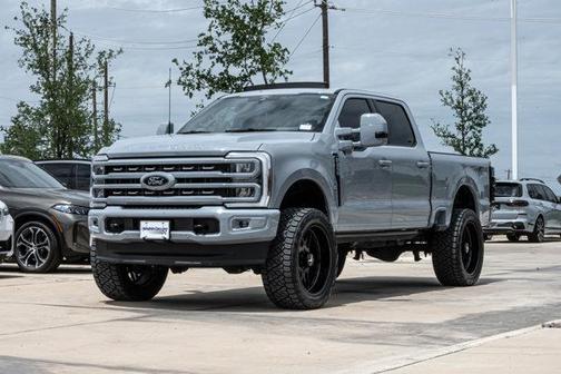Glacier Gray Metallic Tri-Coat 2025 Ford F-250 King Ranch